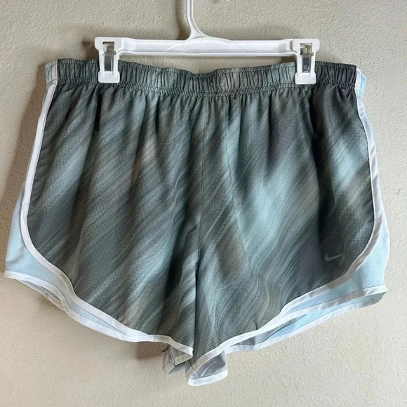 Nike Dry Dri-fit Temp Running Shorts Lined 831290-003 size 1X NWT - Picture 1 of 4